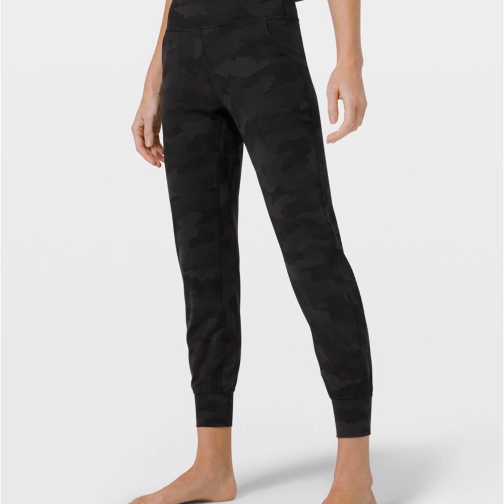 Lululemon black camo align joggers
